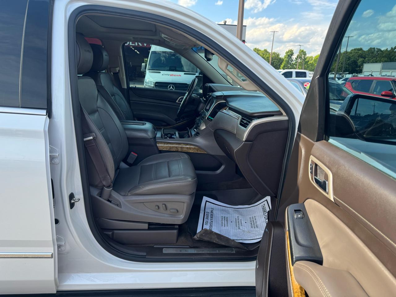 GMC Yukon XL 4WD 4dr Denali 2017