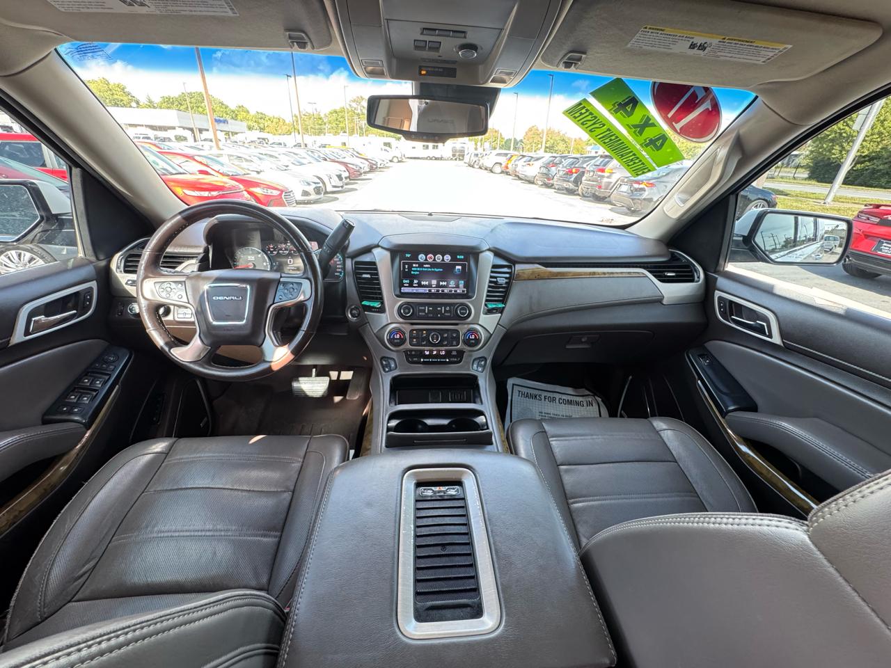 GMC Yukon XL 4WD 4dr Denali 2017