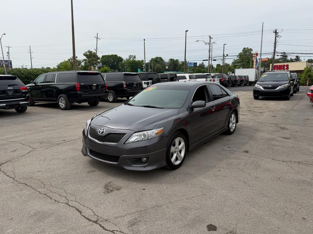 Toyota Camry 4dr Sdn I4 Auto SE (Natl) 2010
