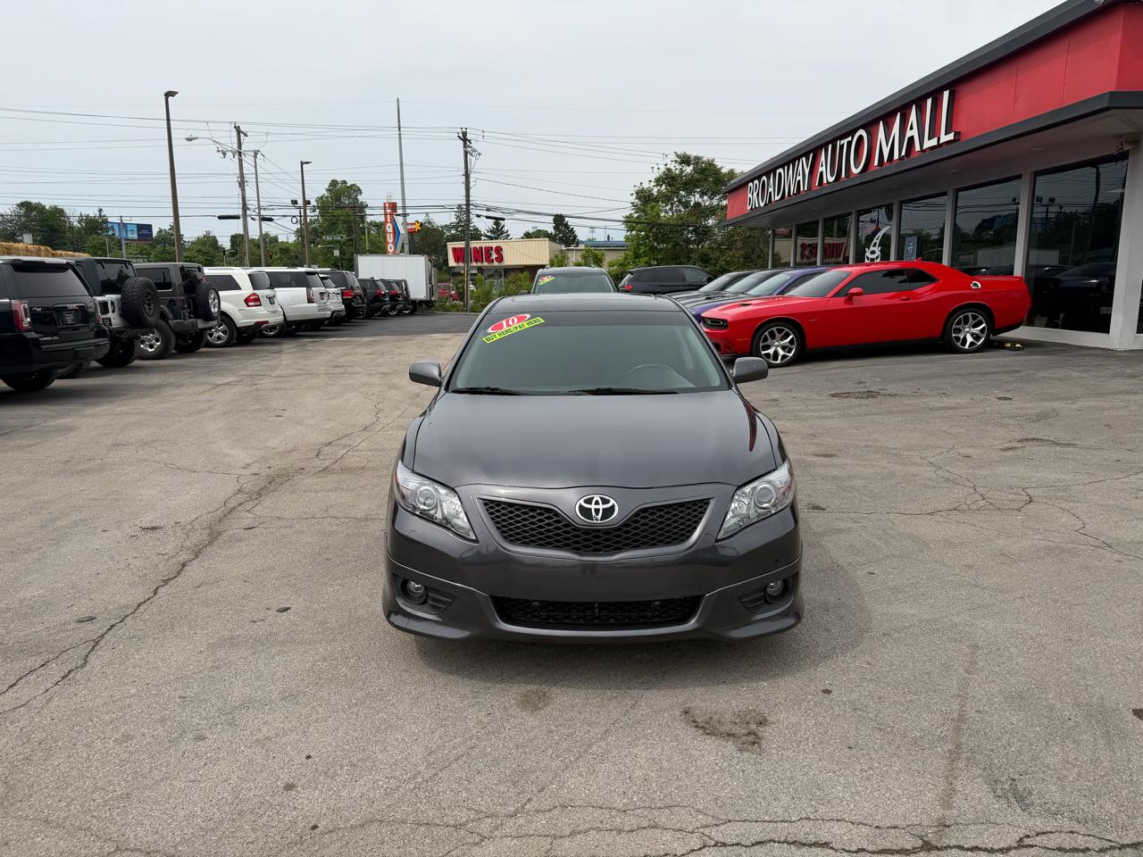 Toyota Camry 4dr Sdn I4 Auto SE (Natl) 2010