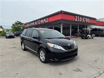 2016 Toyota Sienna 5dr 7-Passenger Van LE FWD (Natl)