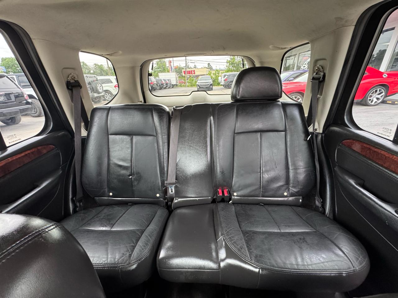 GMC Envoy 4dr 4WD SLT 2005