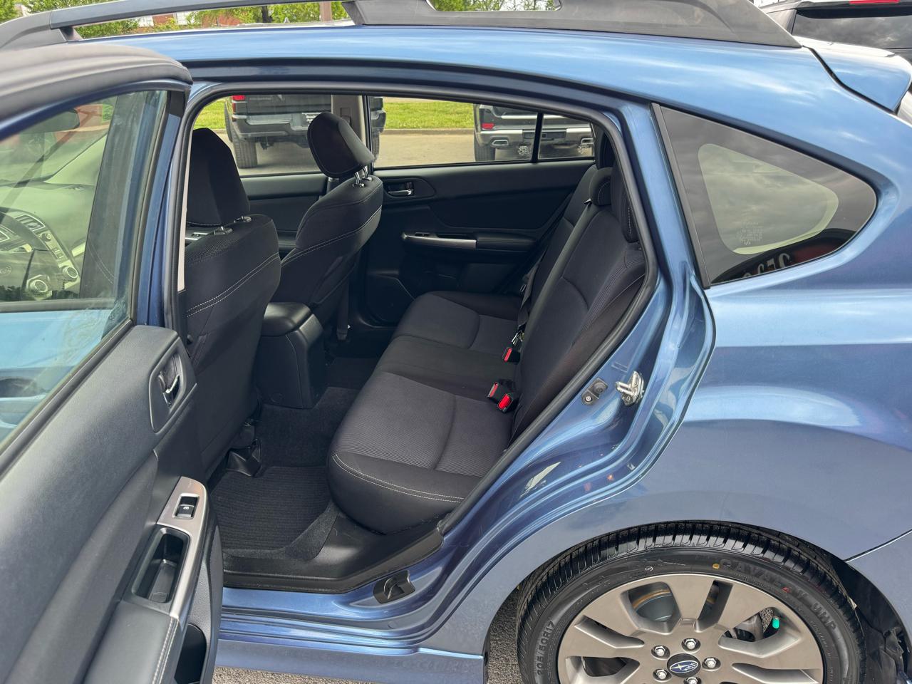 Subaru Impreza Wagon 5dr CVT 2.0i Sport Premium 2016