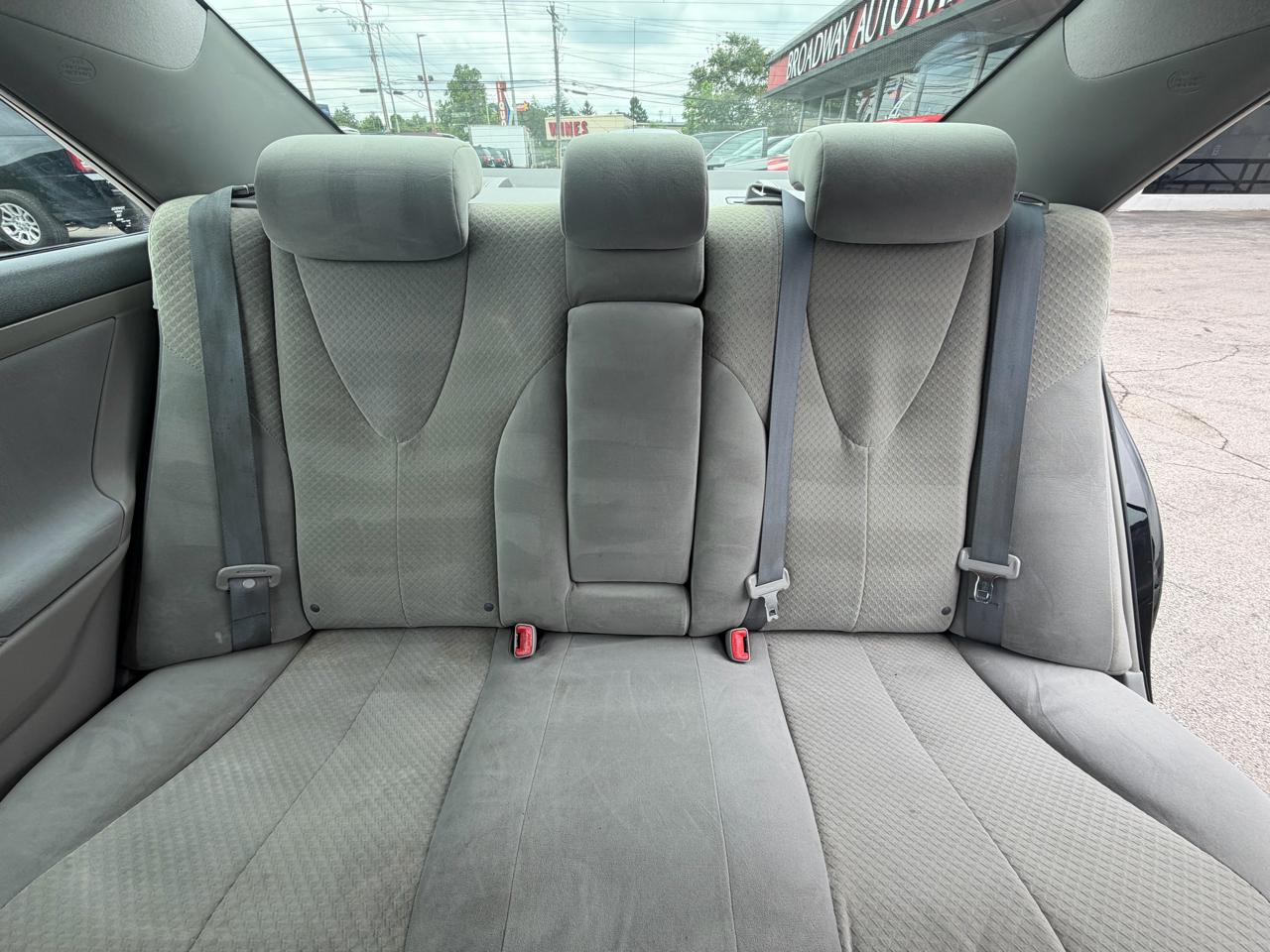Toyota Camry 2014.5 4dr Sdn I4 Auto LE (Natl) 2009