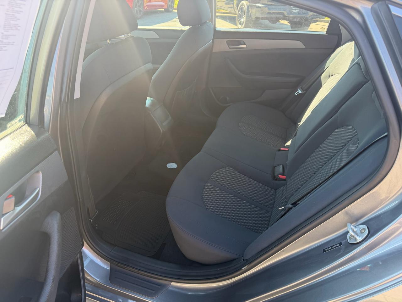 Hyundai Sonata SE 2.4L SULEV 2018