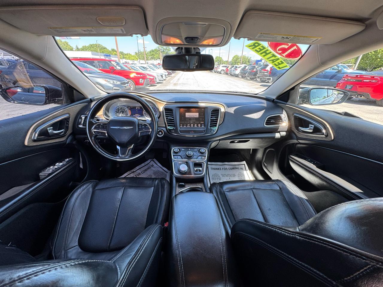 Chrysler 200 4dr Sdn C FWD 2015