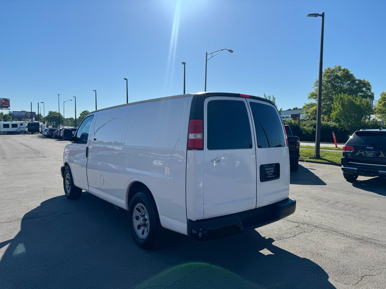 Chevrolet Express Cargo Van AWD 1500 135" 2011
