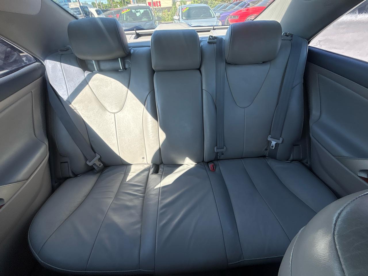 Toyota Camry 4dr Sdn V6 Auto XLE (Natl) 2009