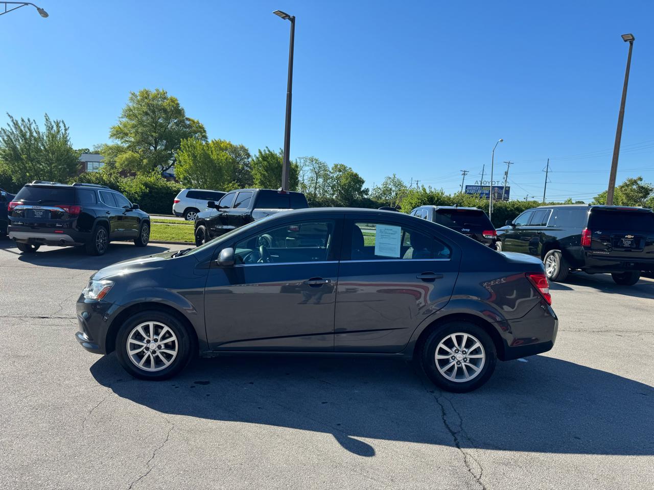 Chevrolet Sonic 4dr Sdn Auto LT 2017