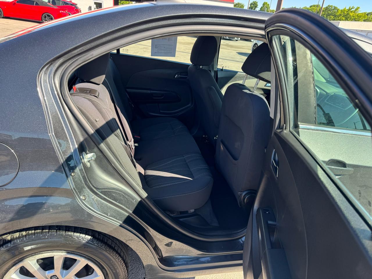 Chevrolet Sonic 4dr Sdn Auto LT 2017