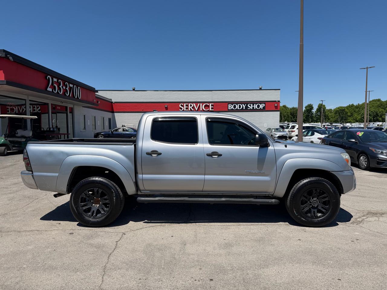 Toyota Tacoma  2015