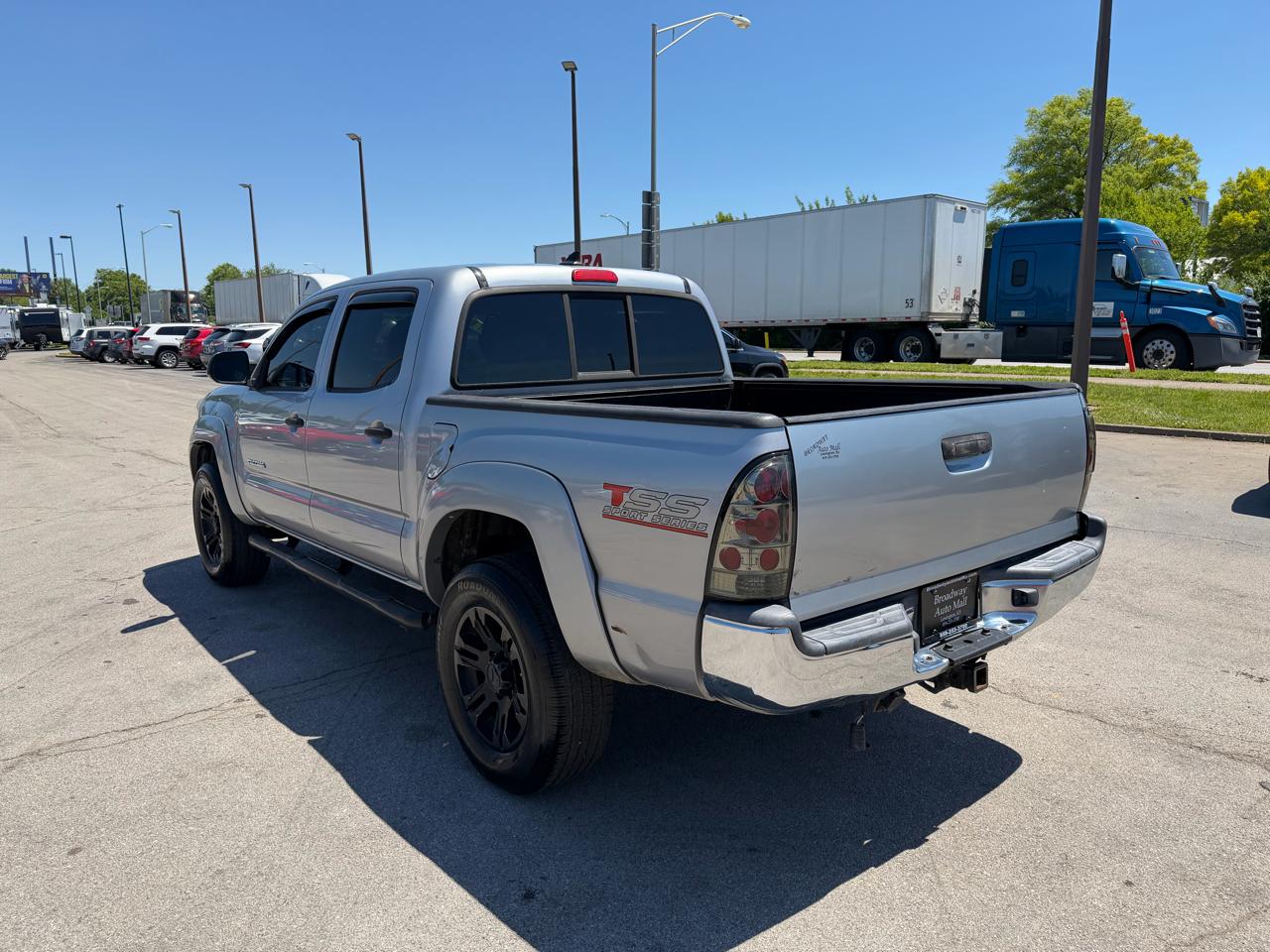 Toyota Tacoma  2015