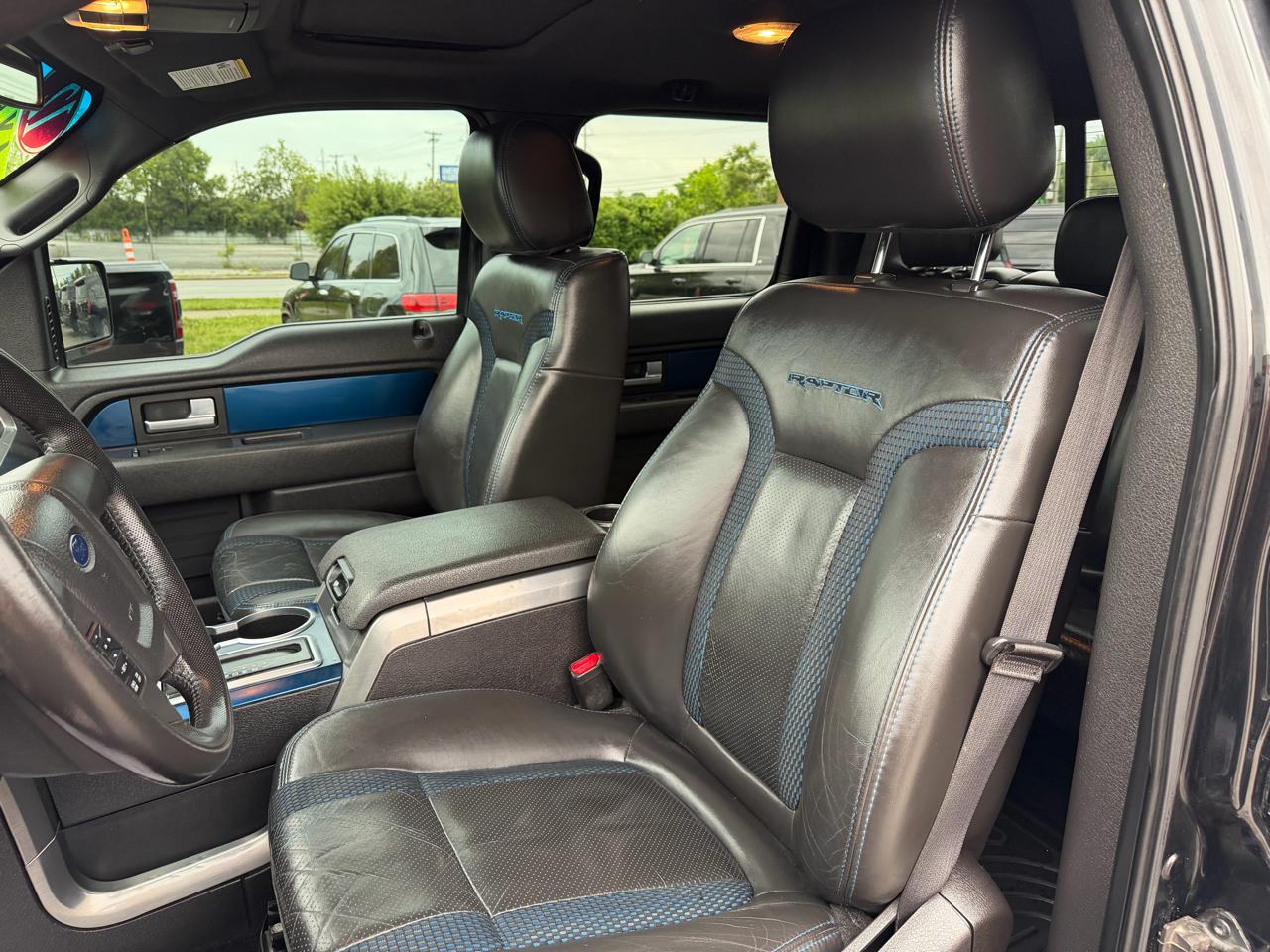 Ford F-150 Raptor SuperCrew 4WD 2012