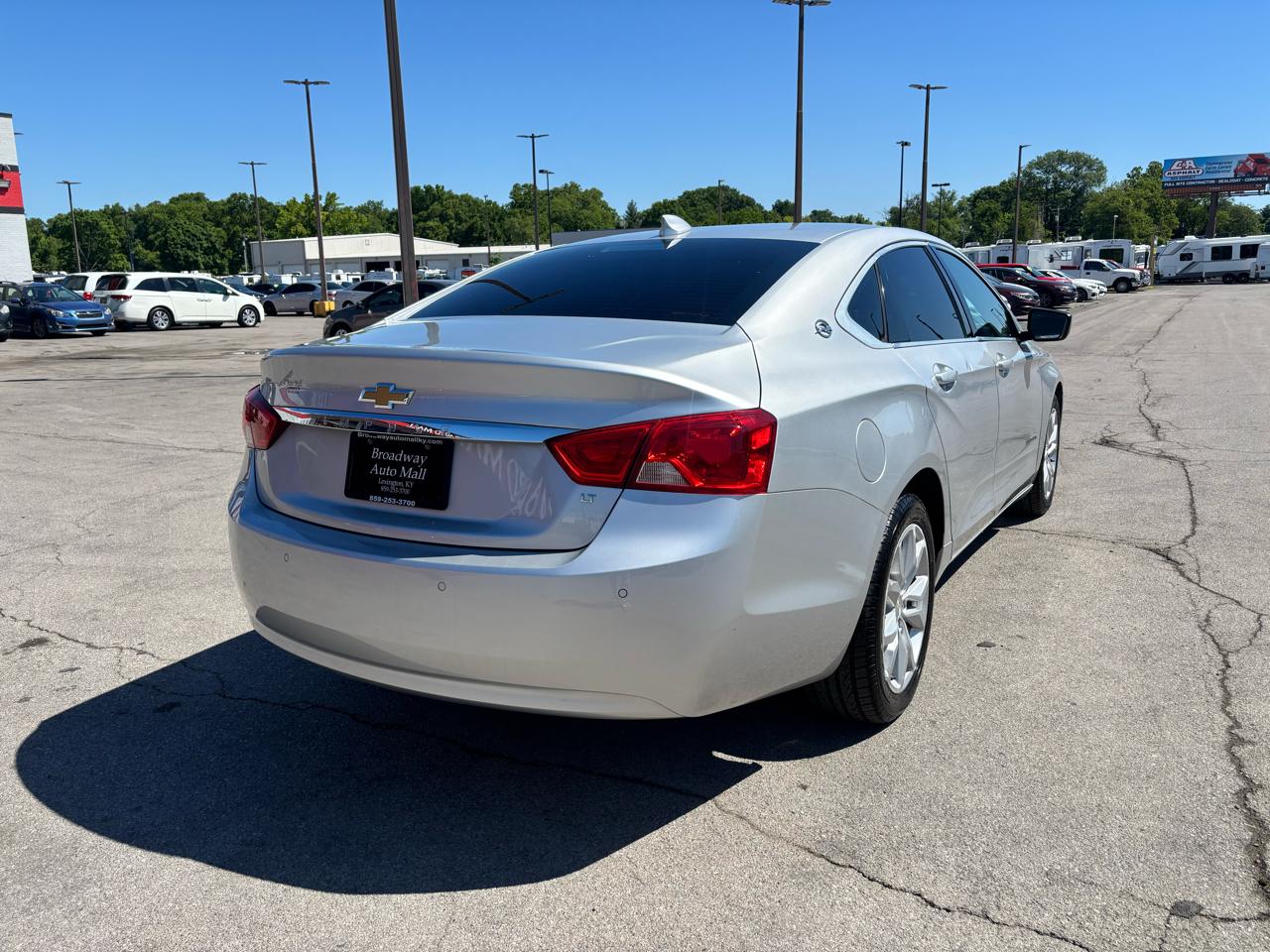 Chevrolet Impala 4dr Sdn LT w/1LT 2016