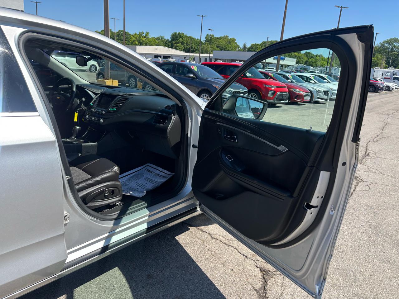 Chevrolet Impala 4dr Sdn LT w/1LT 2016