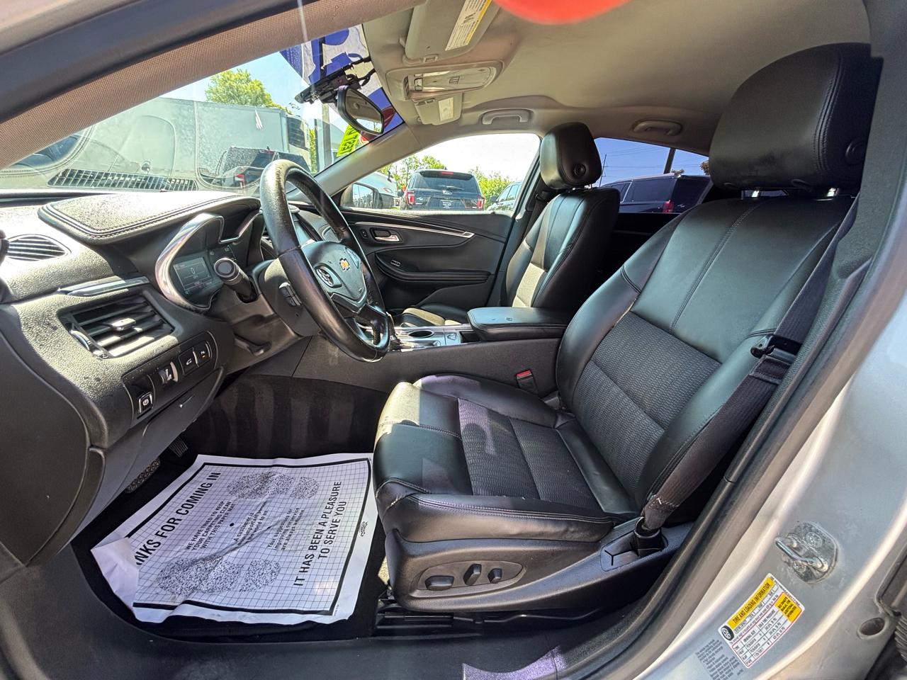 Chevrolet Impala 4dr Sdn LT w/1LT 2016