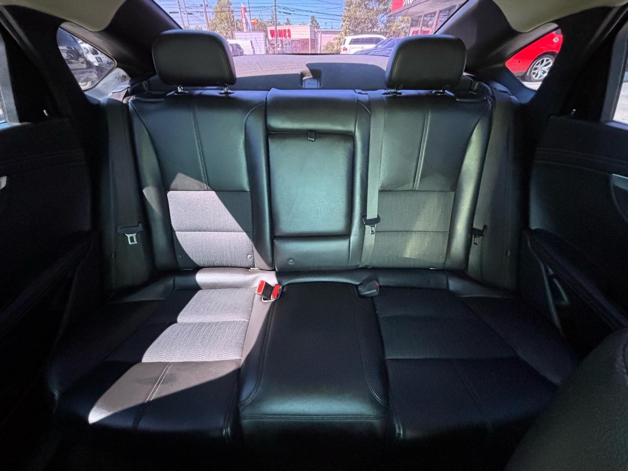Chevrolet Impala 4dr Sdn LT w/1LT 2016