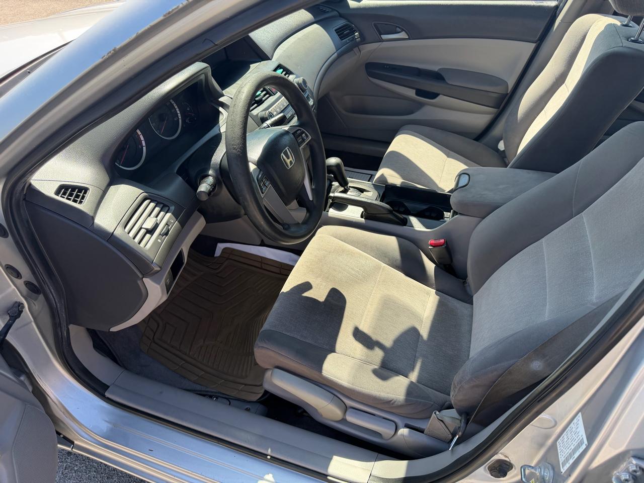 Honda Accord Sdn 4dr I4 Auto LX 2010