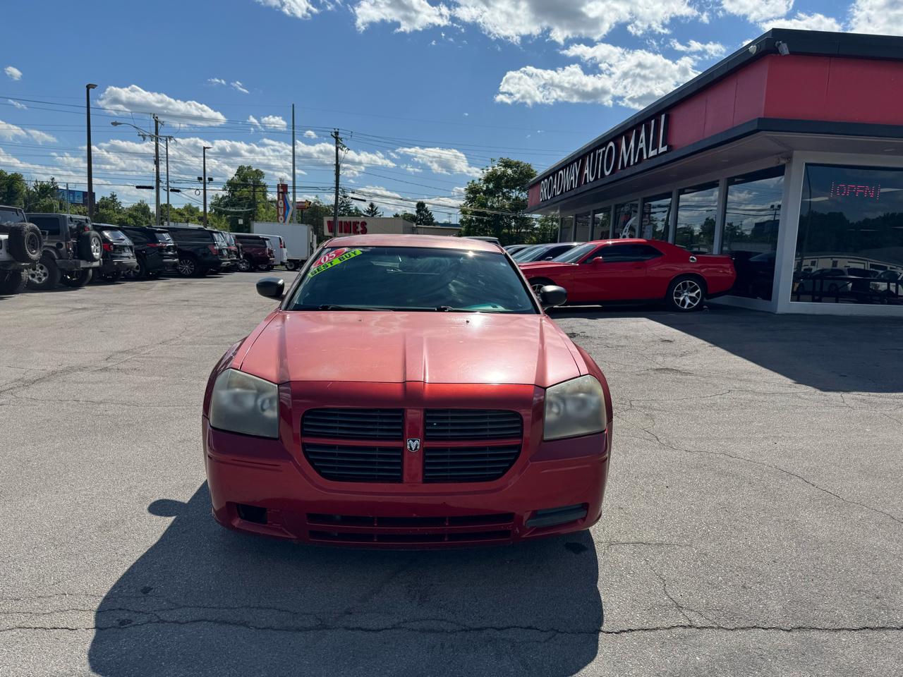 Dodge Magnum 4dr Wgn SE RWD 2005