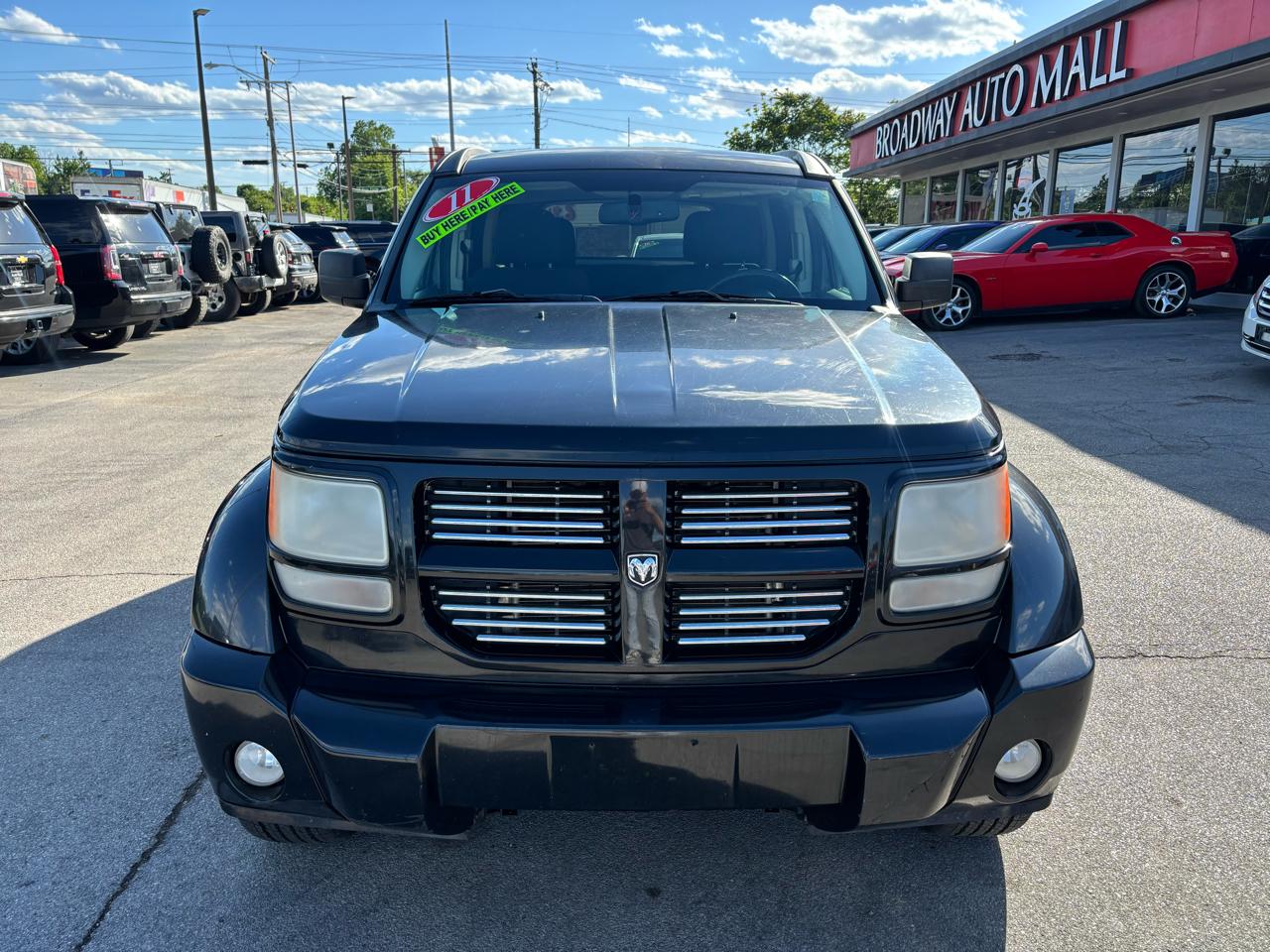 Dodge Nitro 4WD 4dr SXT 2011