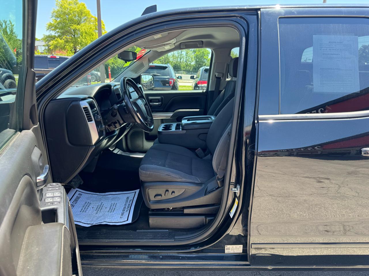 Chevrolet Silverado 1500 4WD Double Cab 143.5" LT w/1LT 2018