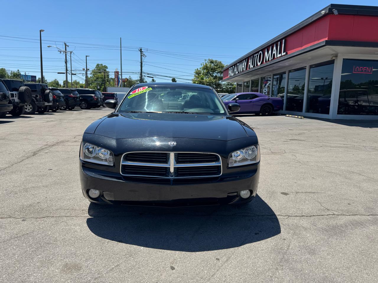 Dodge Charger 4dr Sdn SXT RWD 2010