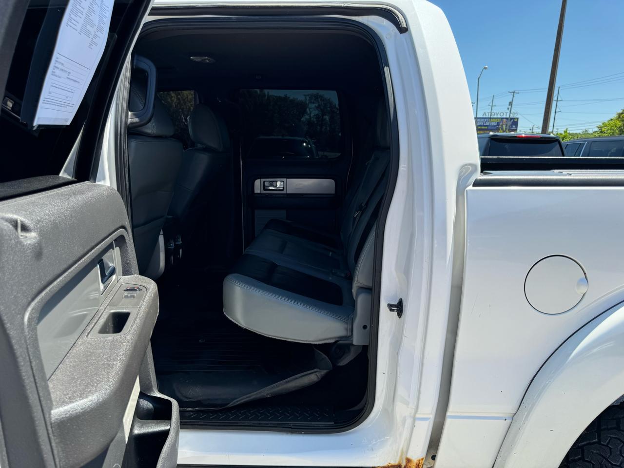 Ford F-150 AWD SuperCrew 145" Lariat Limited 2011