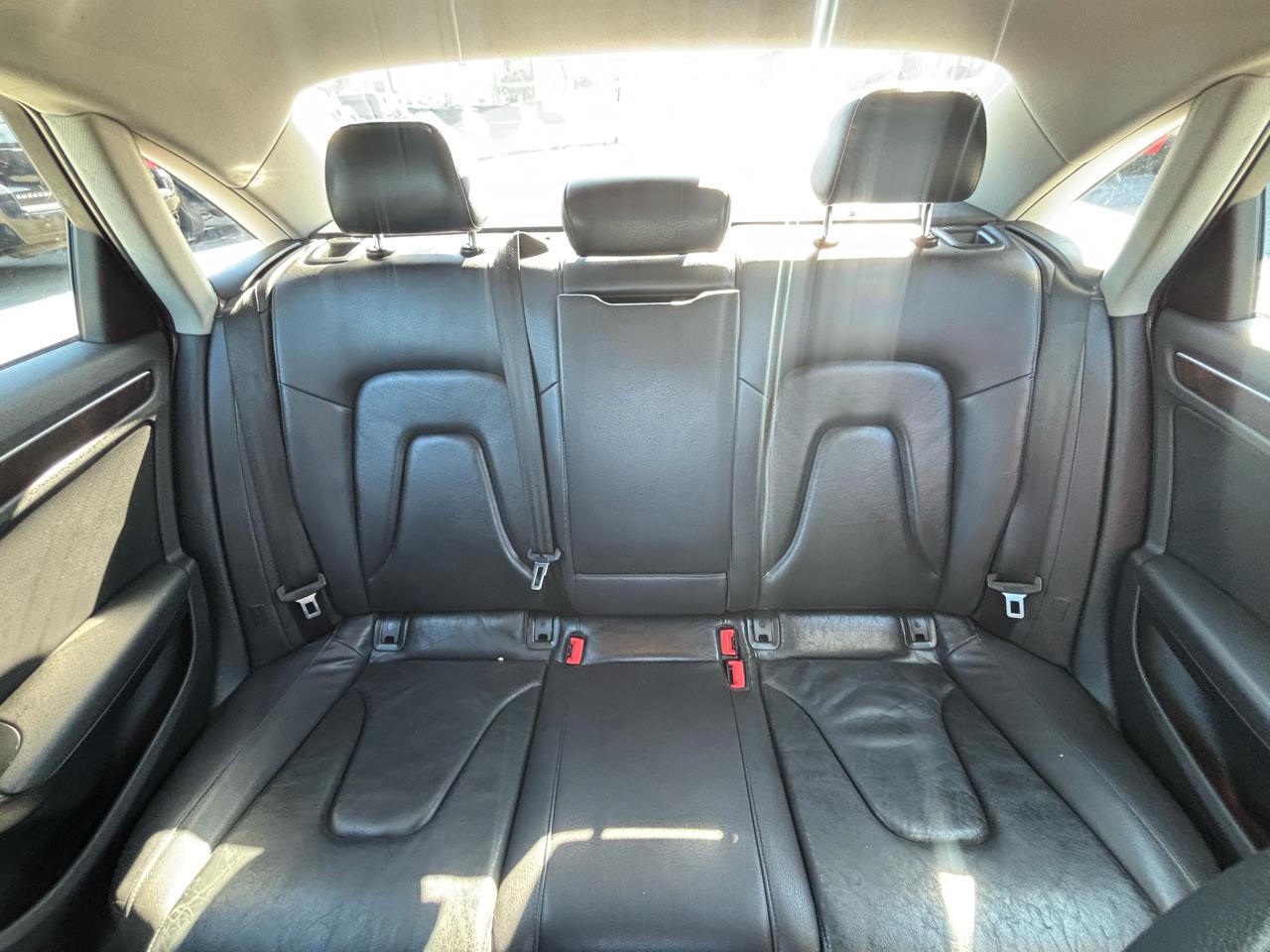 Audi A4 4dr Sdn Auto quattro 2.0T Premium Plus 2015