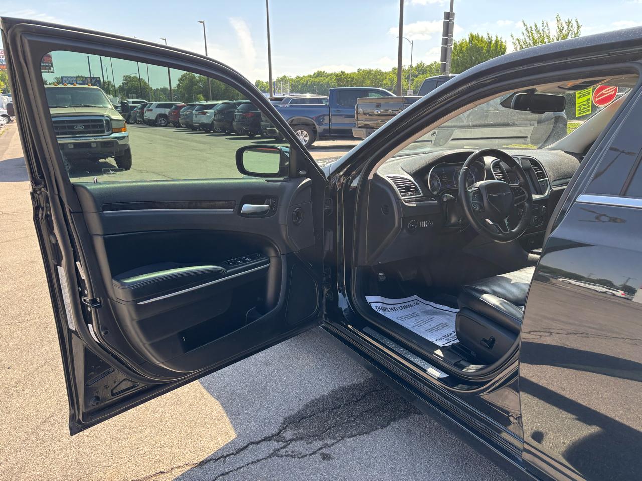 Chrysler 300 Limited RWD 2019