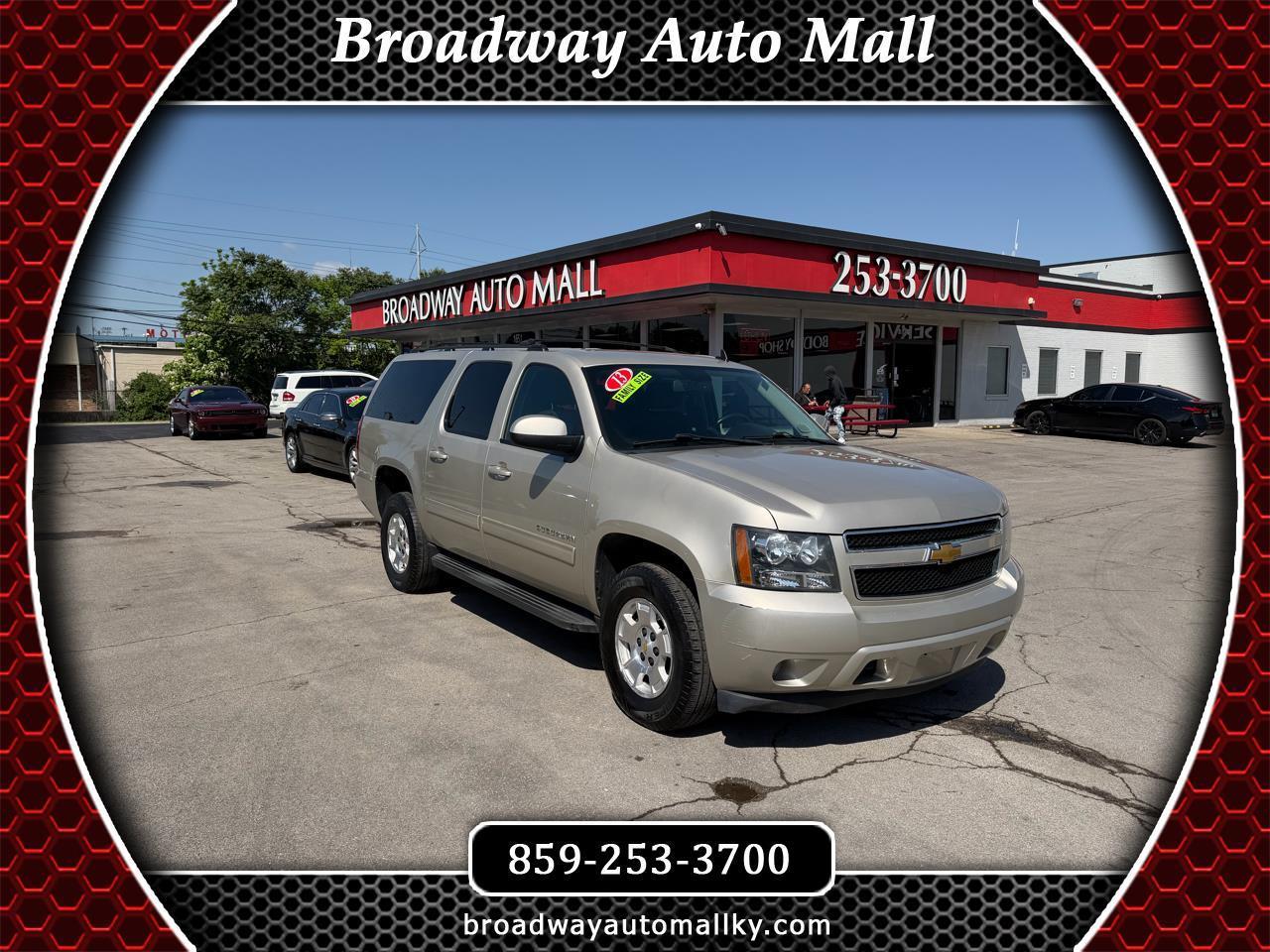 Chevrolet Suburban 4WD 4dr 1500 LS 2013