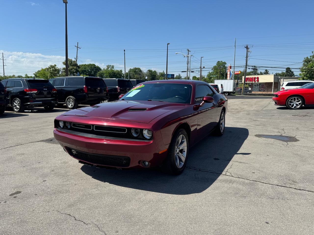Dodge Challenger SXT RWD 2019