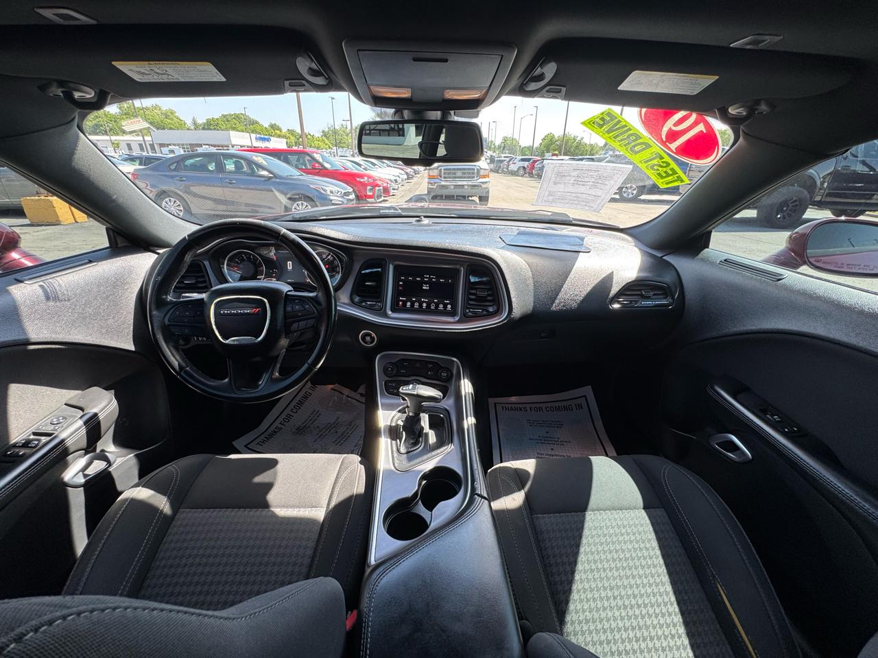 Dodge Challenger SXT RWD 2019