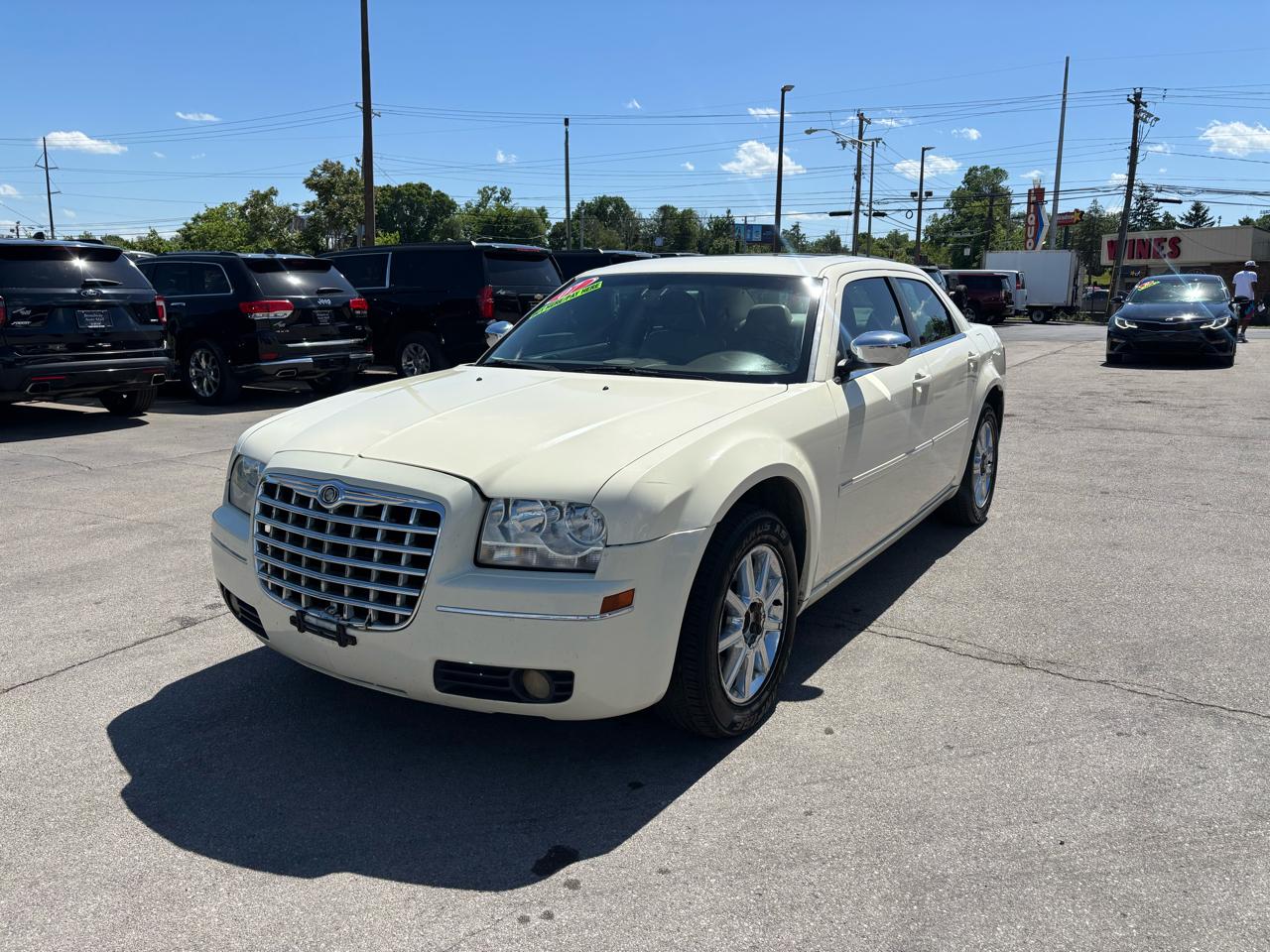 Chrysler 300 4dr Sdn 300 Limited AWD 2007