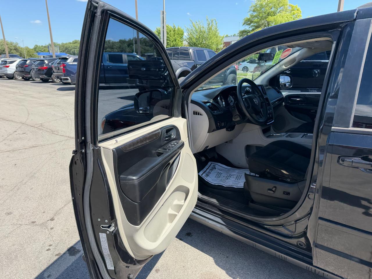 Dodge Grand Caravan SXT 2016