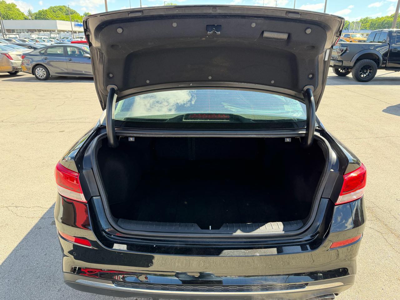 Kia Optima LX 2020