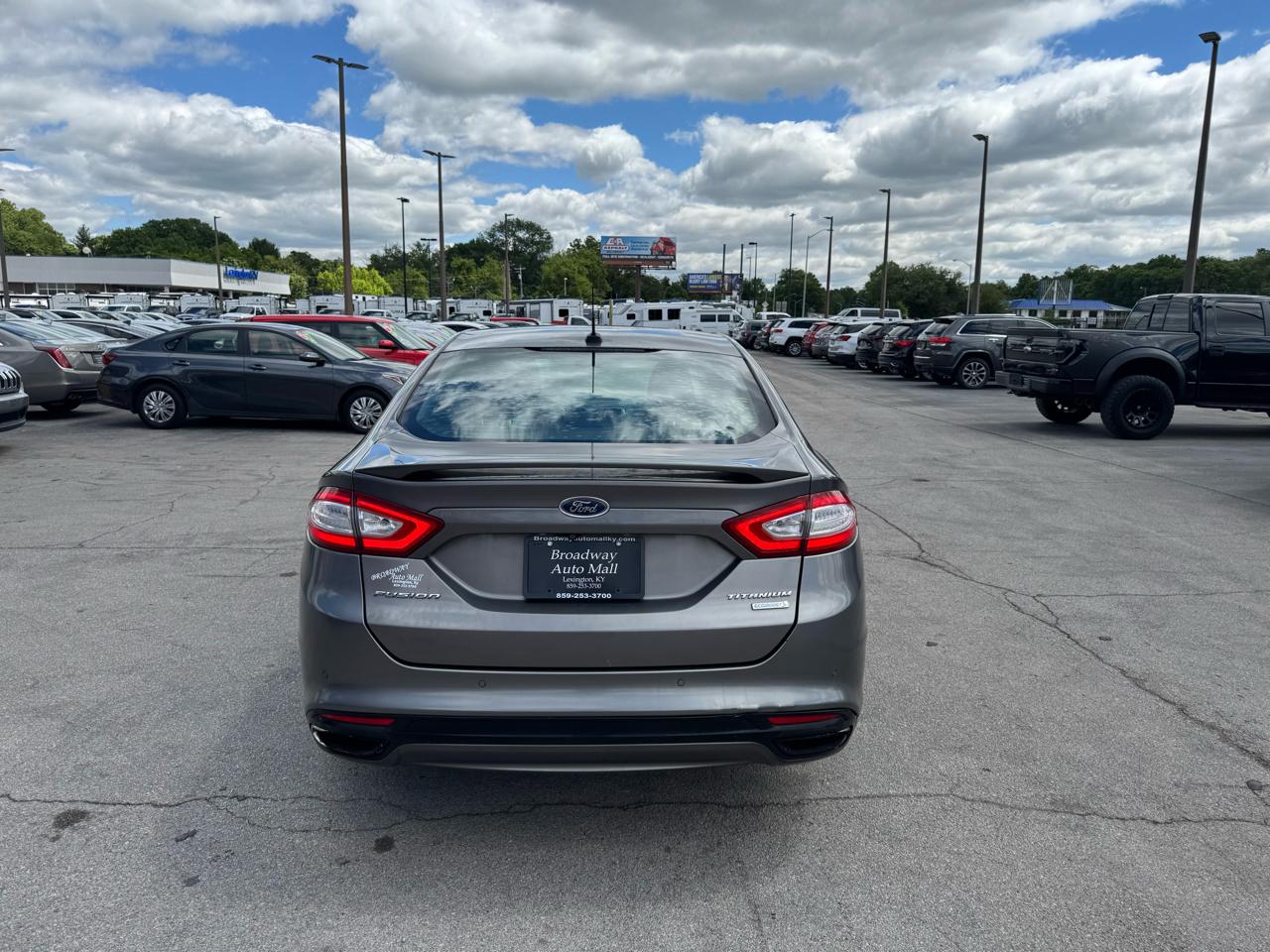 Ford Fusion 4dr Sdn Titanium FWD 2013