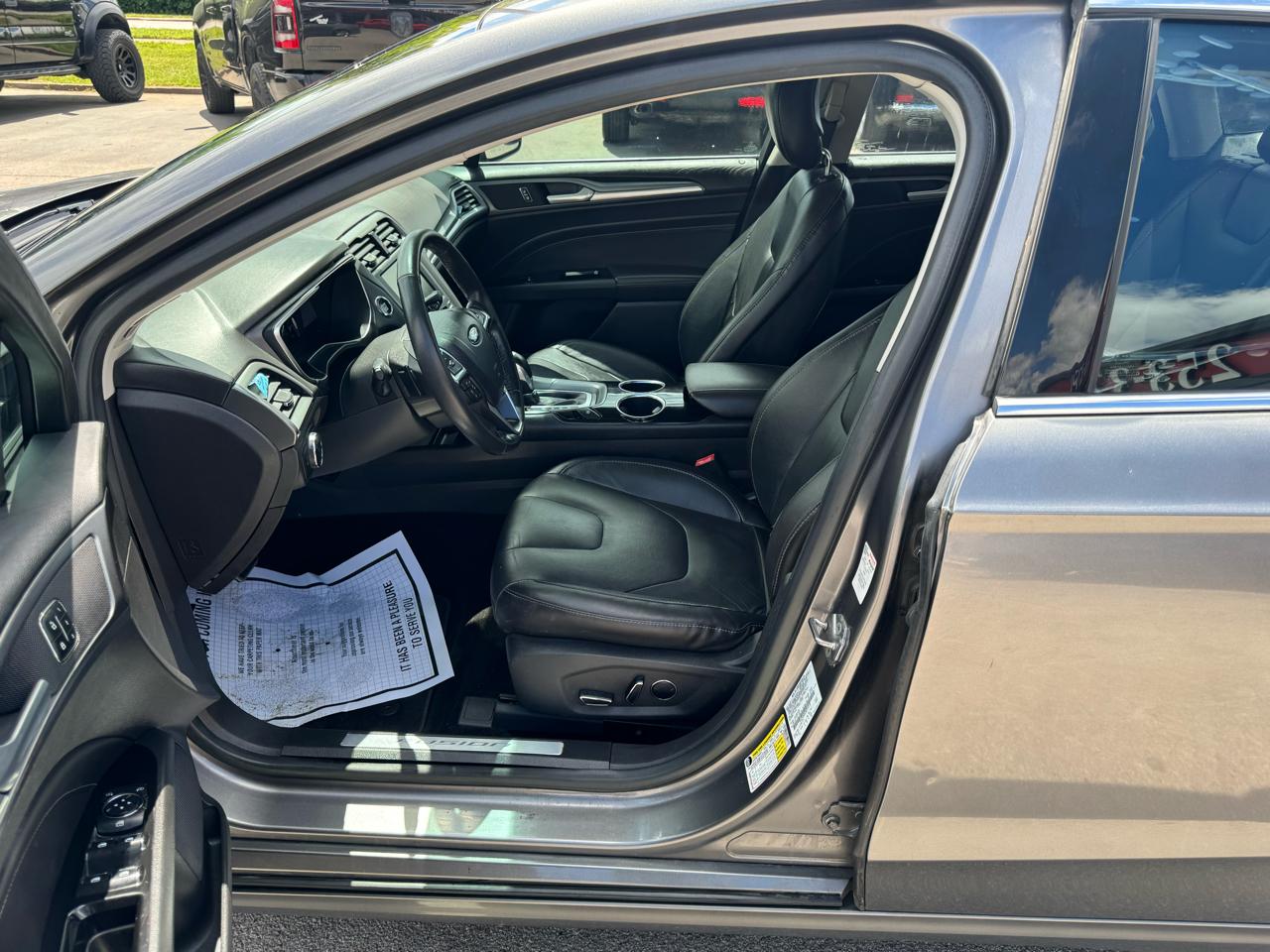 Ford Fusion 4dr Sdn Titanium FWD 2013