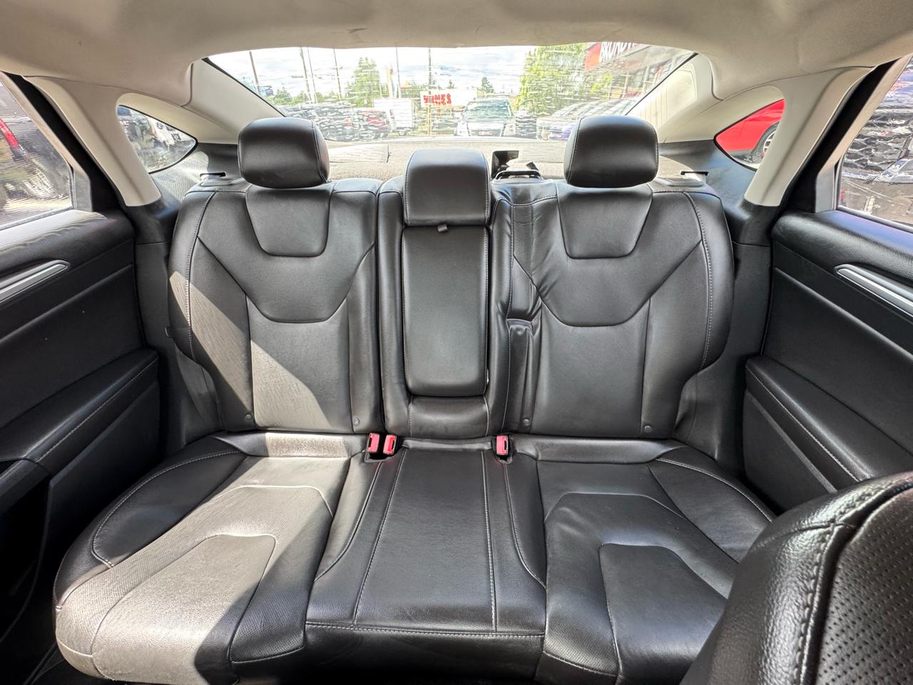 Ford Fusion 4dr Sdn Titanium FWD 2013