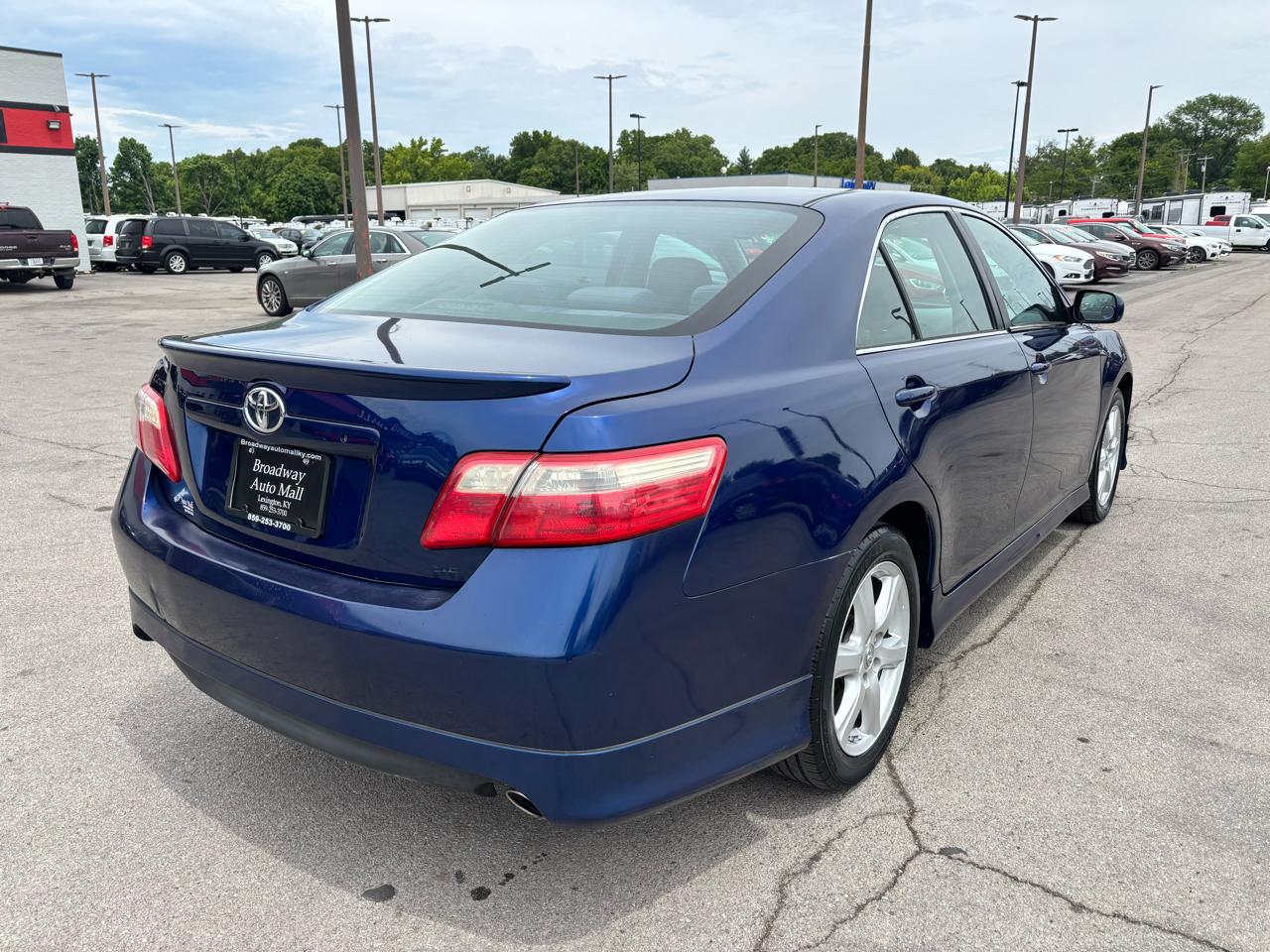Toyota Camry SE 2009