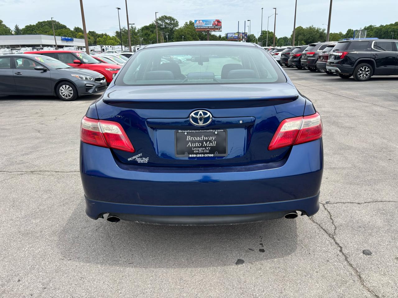 Toyota Camry SE 2009