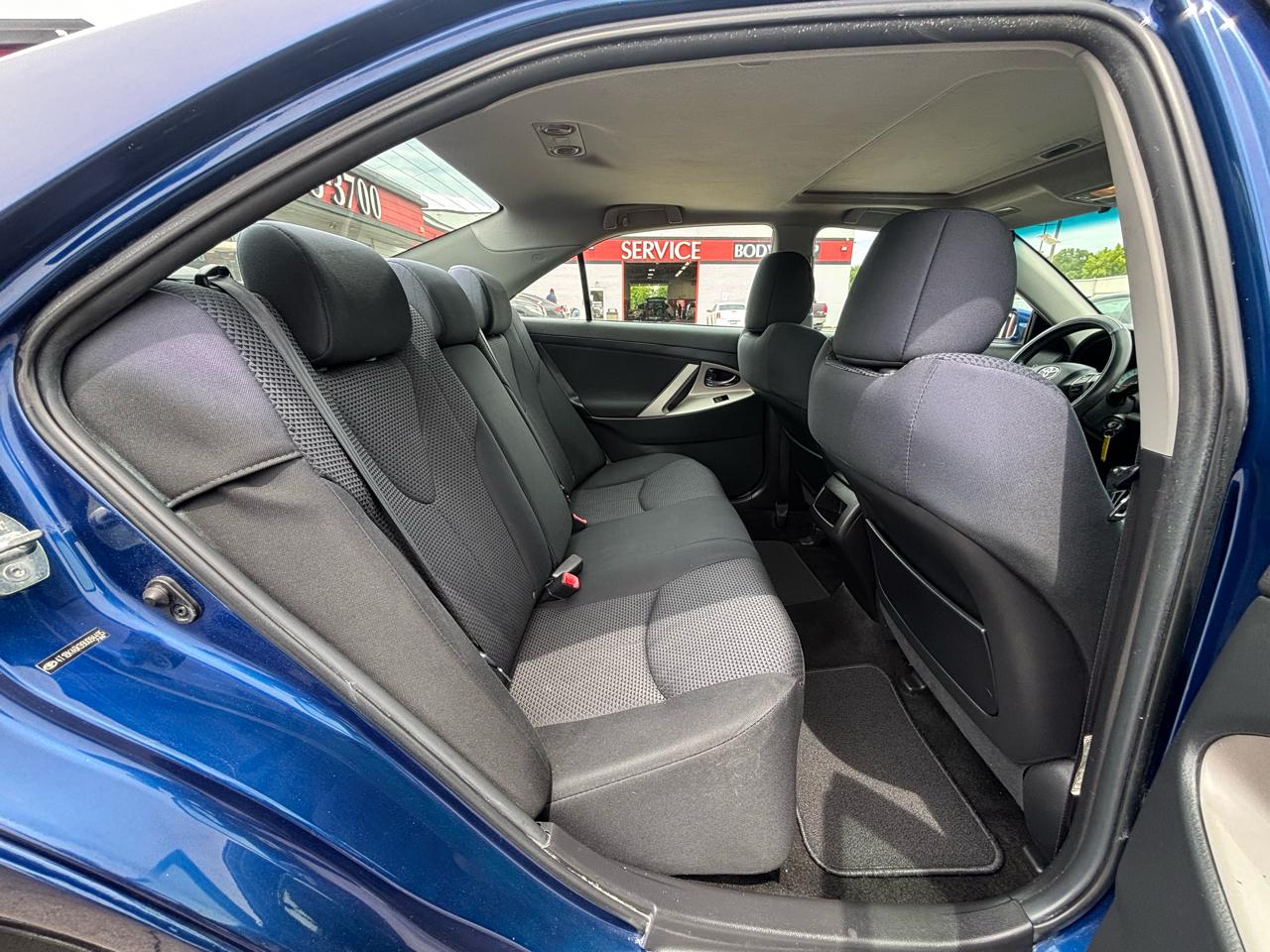 Toyota Camry SE 2009