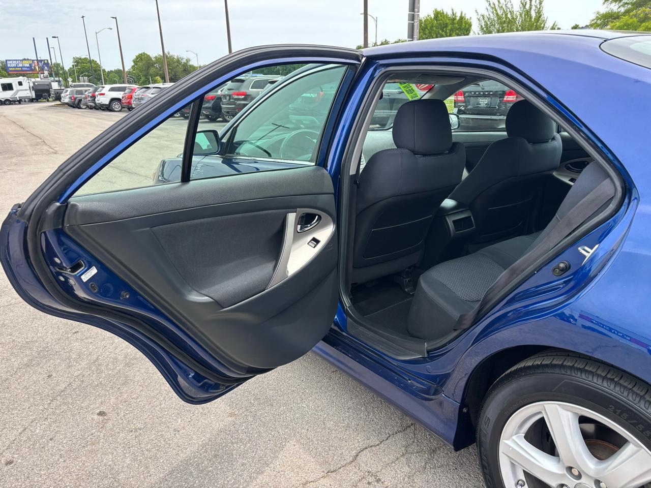 Toyota Camry SE 2009