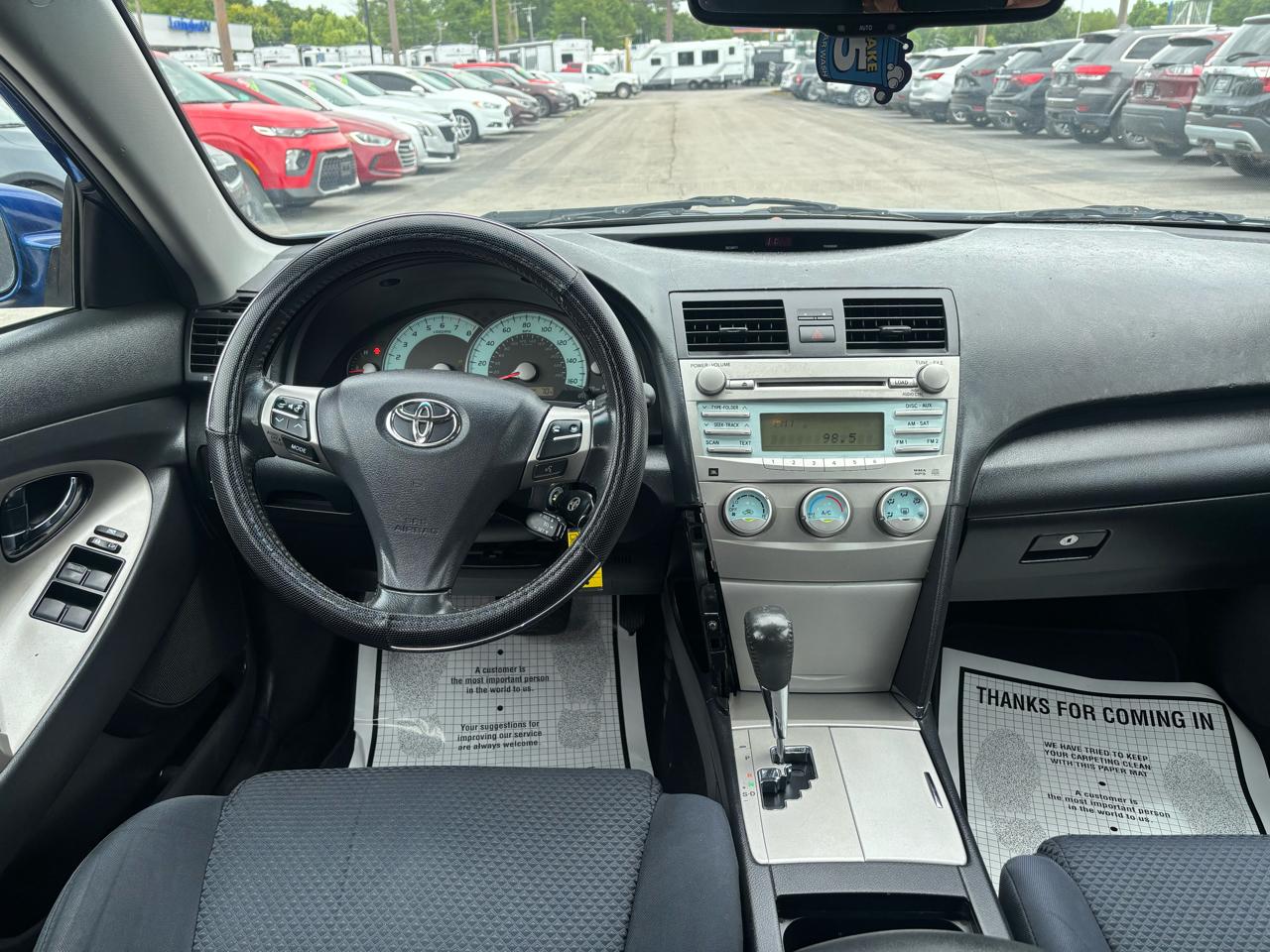 Toyota Camry SE 2009