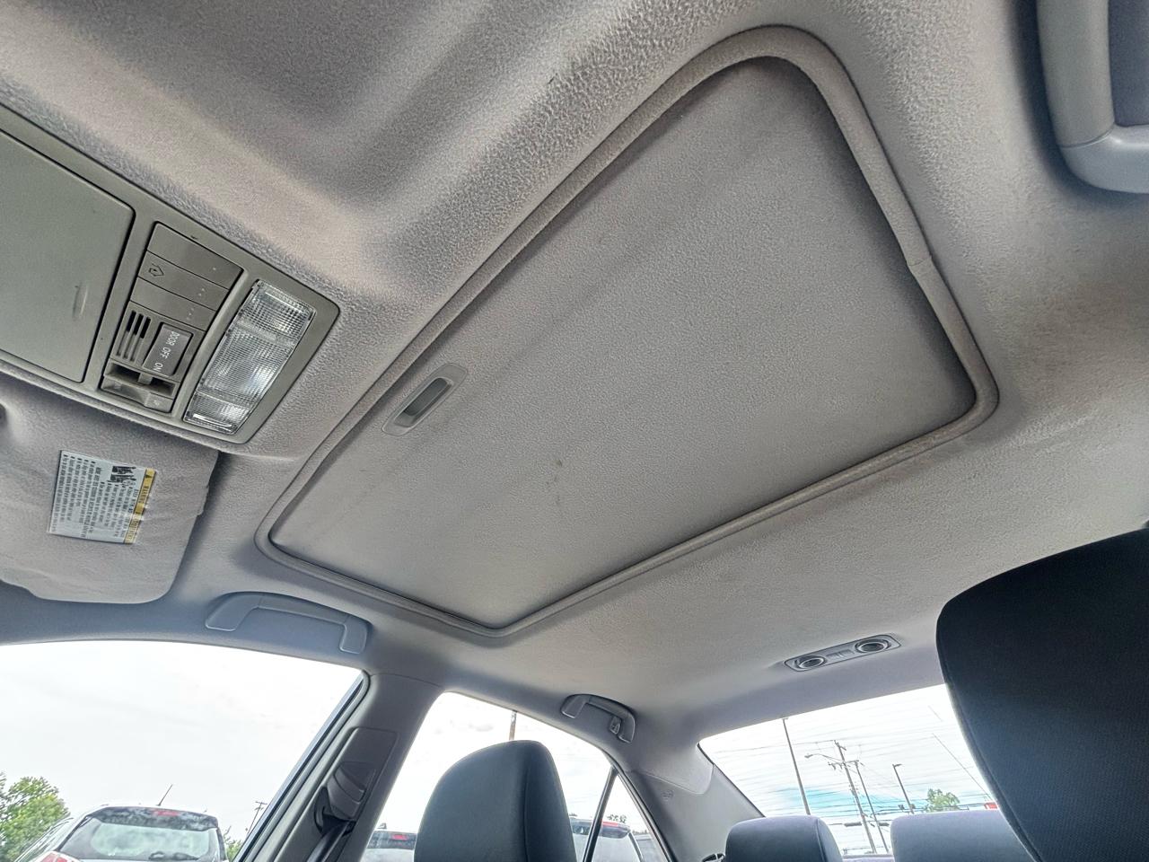 Toyota Camry SE 2009