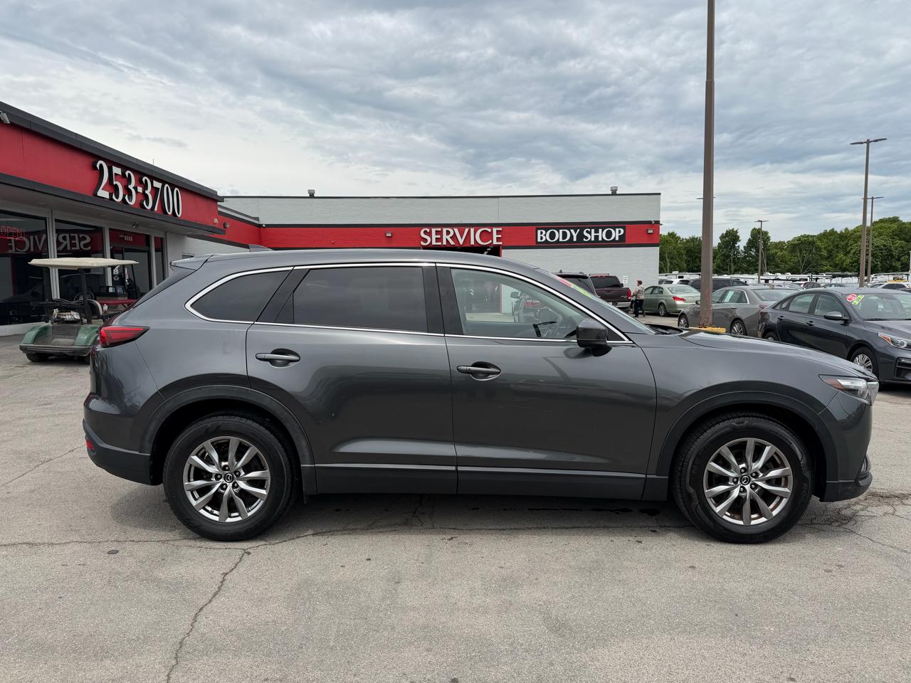 Mazda CX-9 Touring 2019