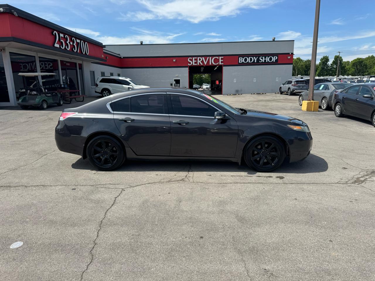 Acura TL 4dr Sdn Auto 2WD 2012