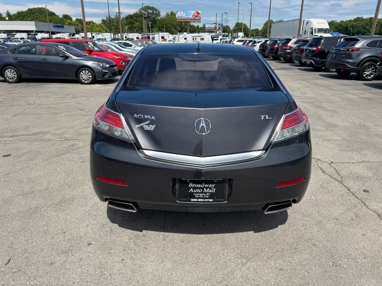 Acura TL 4dr Sdn Auto 2WD 2012