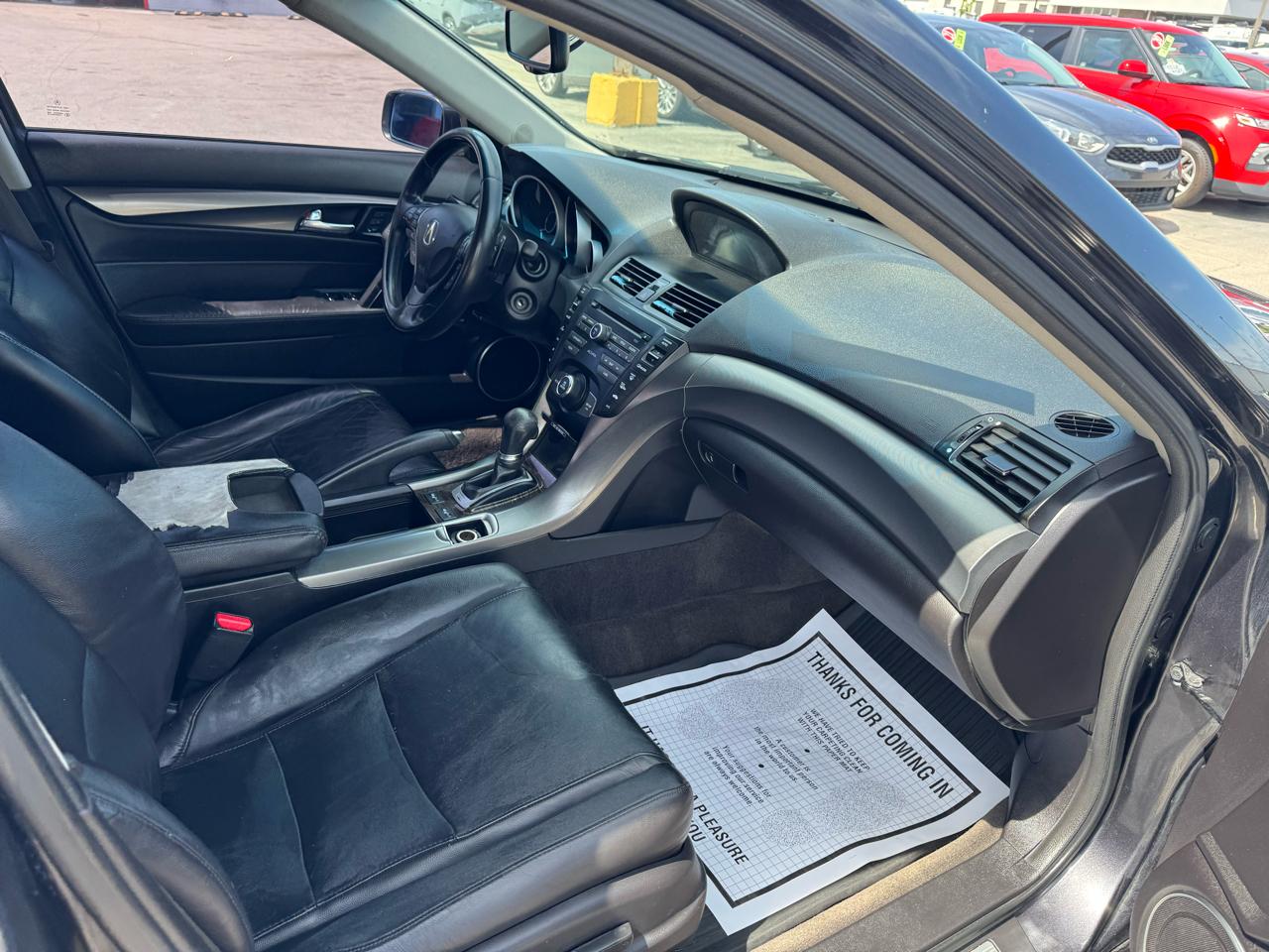 Acura TL 4dr Sdn Auto 2WD 2012