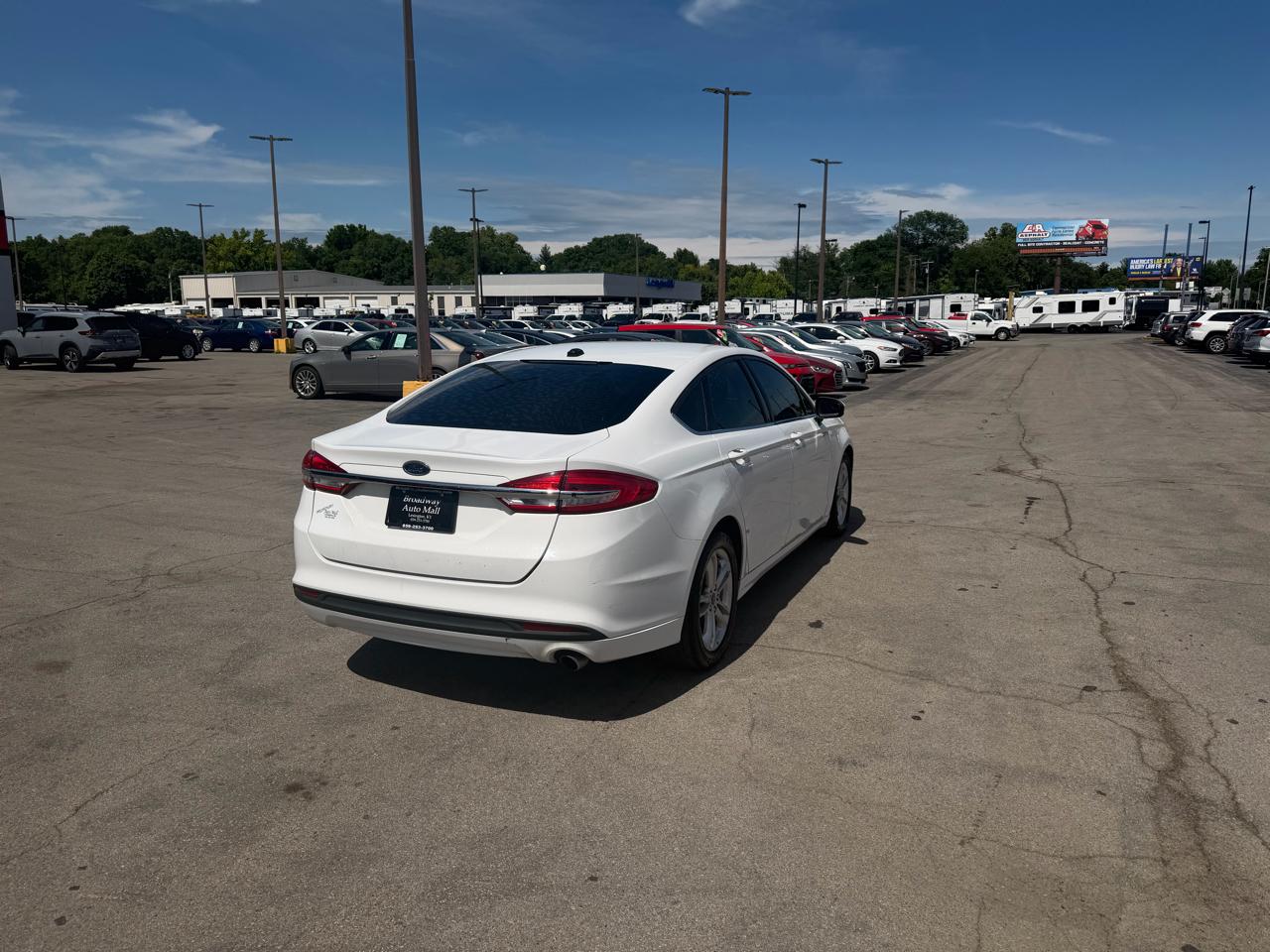Ford Fusion SE FWD 2018
