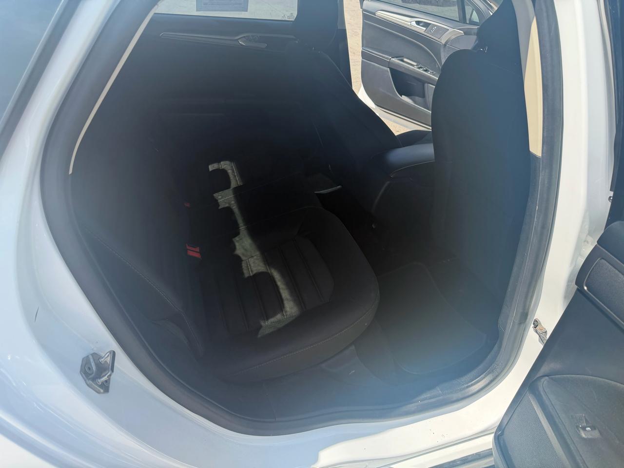 Ford Fusion SE FWD 2018